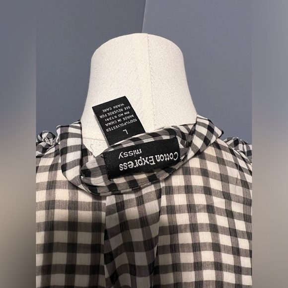 Plaid Button Down Ruffled Blouse - Picture 7 of 7